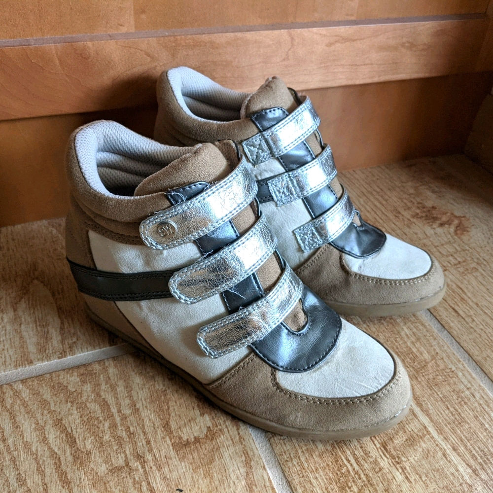Stuart Weitzman Casual Shoes